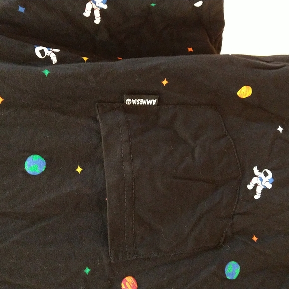 Large amnesia space short sleeve t-shirt - Picture 3 of 6